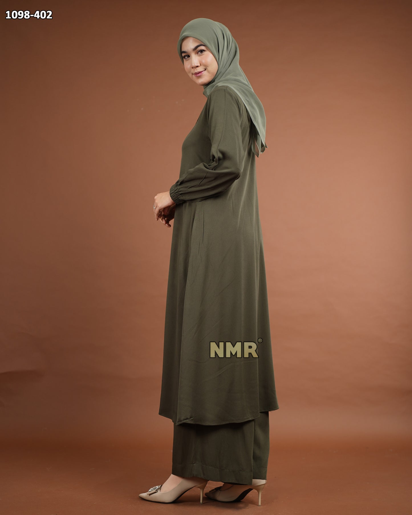 NMR Setelan Tunik Celana Twill Uniqlo Vol 1098-402