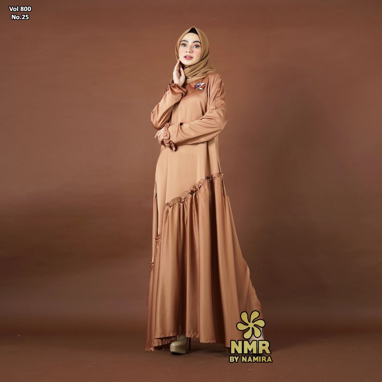 NMR Gamis roberto cavalli vol 800-25